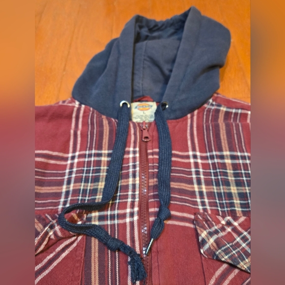 Dickies Plaid Hooded Zip-up Shacket with Navy Hood Large - Picture 4 of 10